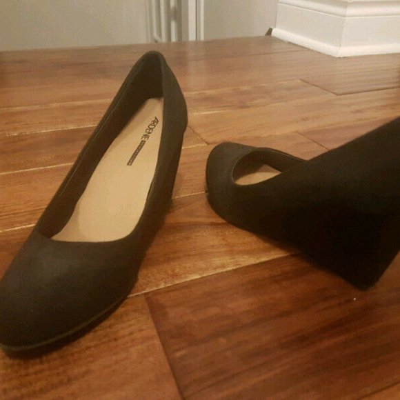 Black wedges - Picture 4 of 4